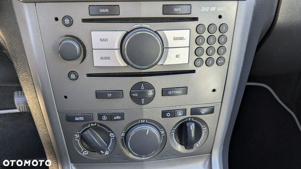Opel Antara - 27