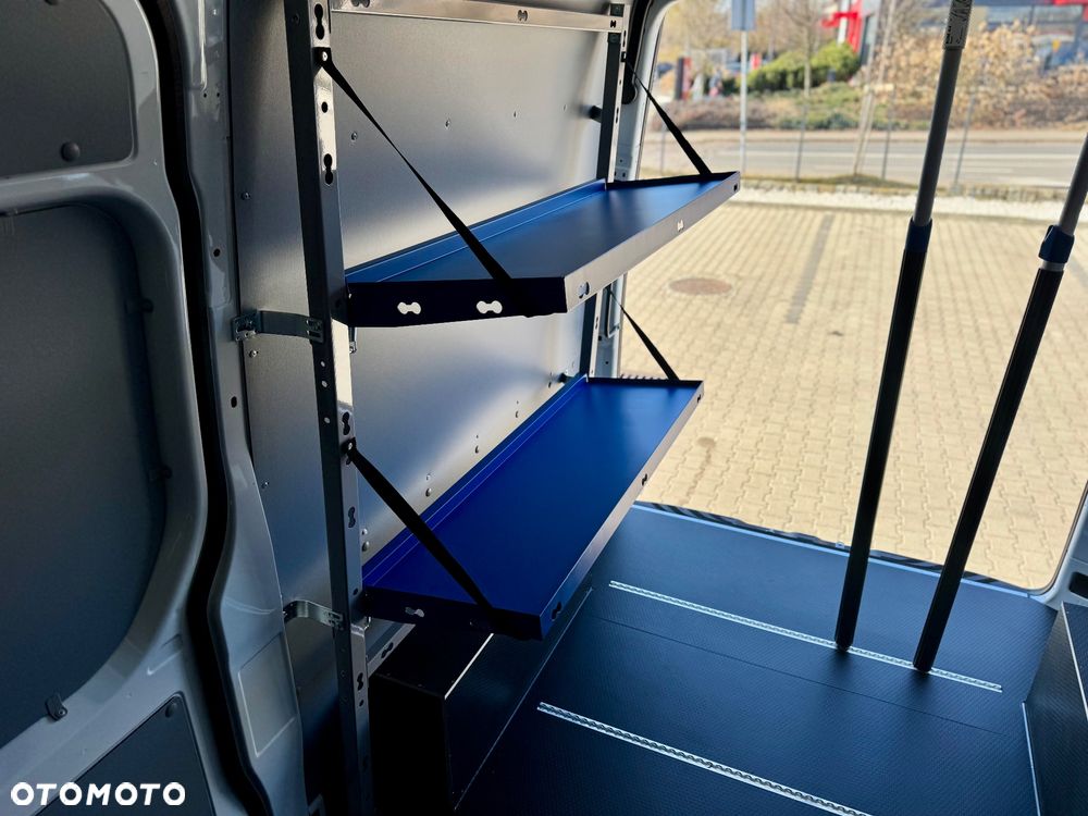 Mercedes-Benz Sprinter 317 Furgon Standard L2H2 - 23