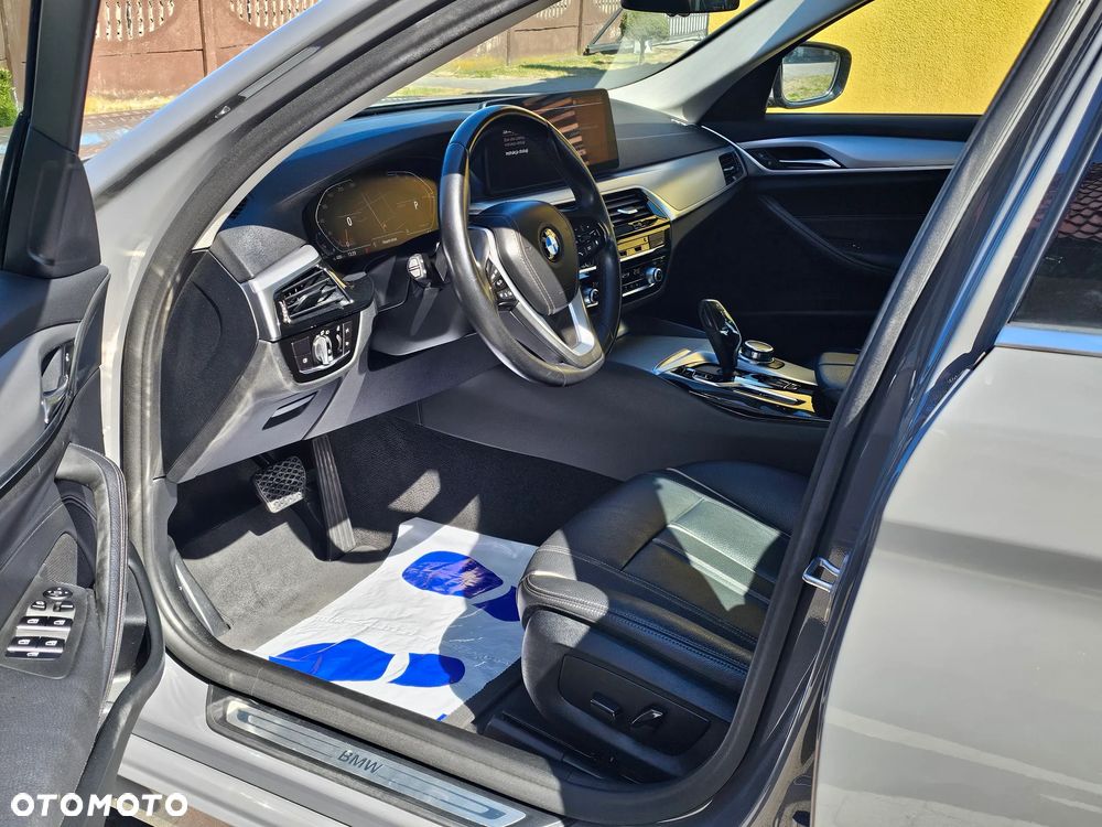 BMW Seria 5 520d Sport - 7