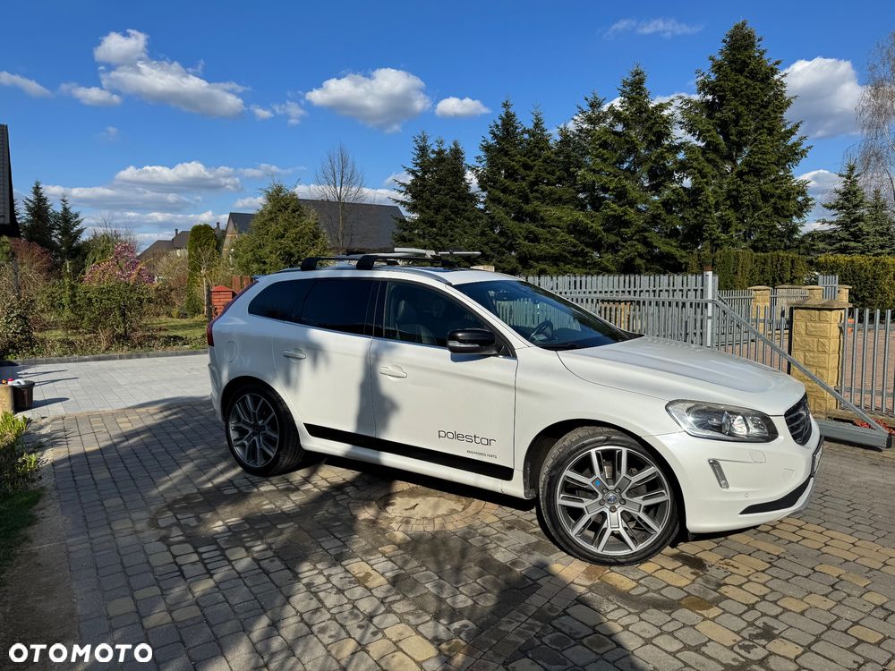 Volvo XC 60 - 4