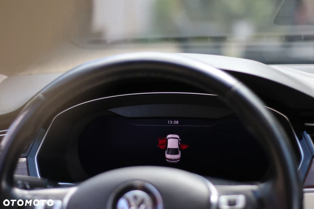 Volkswagen Passat 1.8 TSI BMT Highline DSG - 18