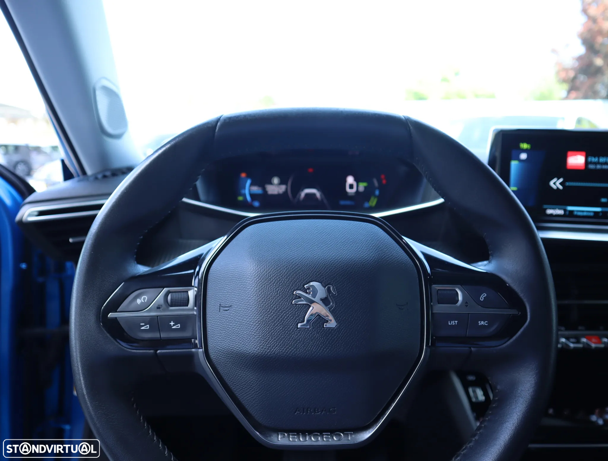 Peugeot e-2008 50 kWh Allure Pack - 36