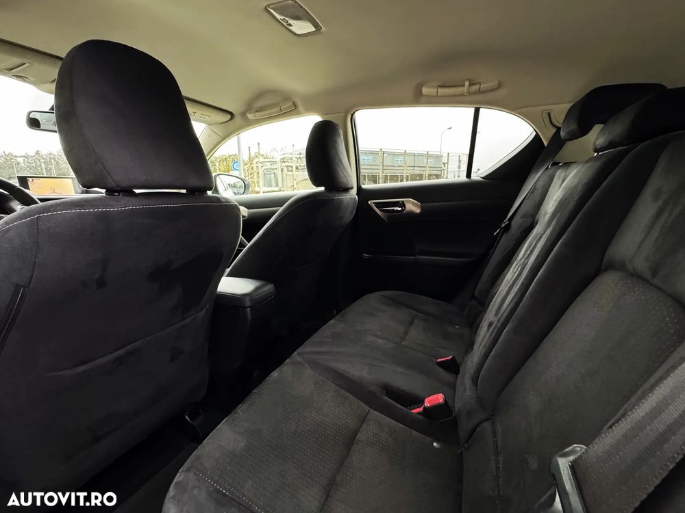 Lexus CT 200h Executive Line - 11