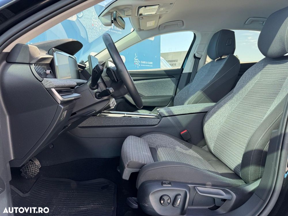 Skoda Superb 2.0 TDI DSG Ambition - 8