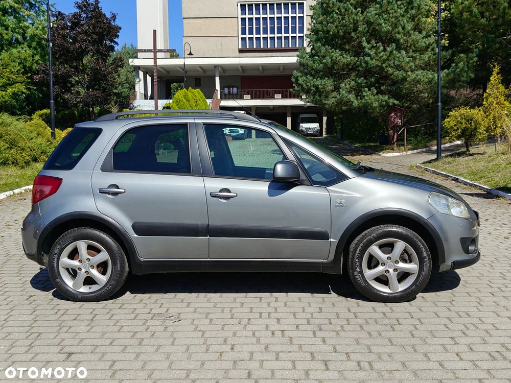Suzuki SX4 1.9 DDiS DPF 4x2 Comfort - 5