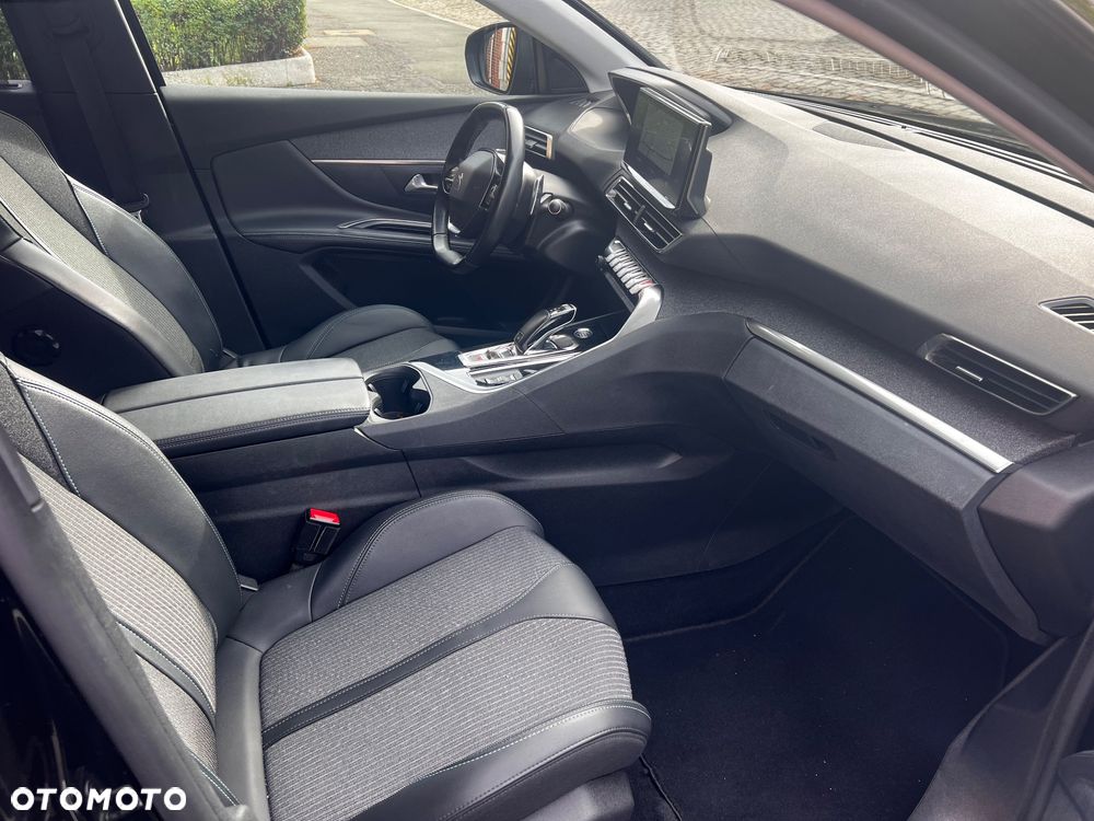 Peugeot 5008 BlueHDI 180 EAT8 Allure - 9