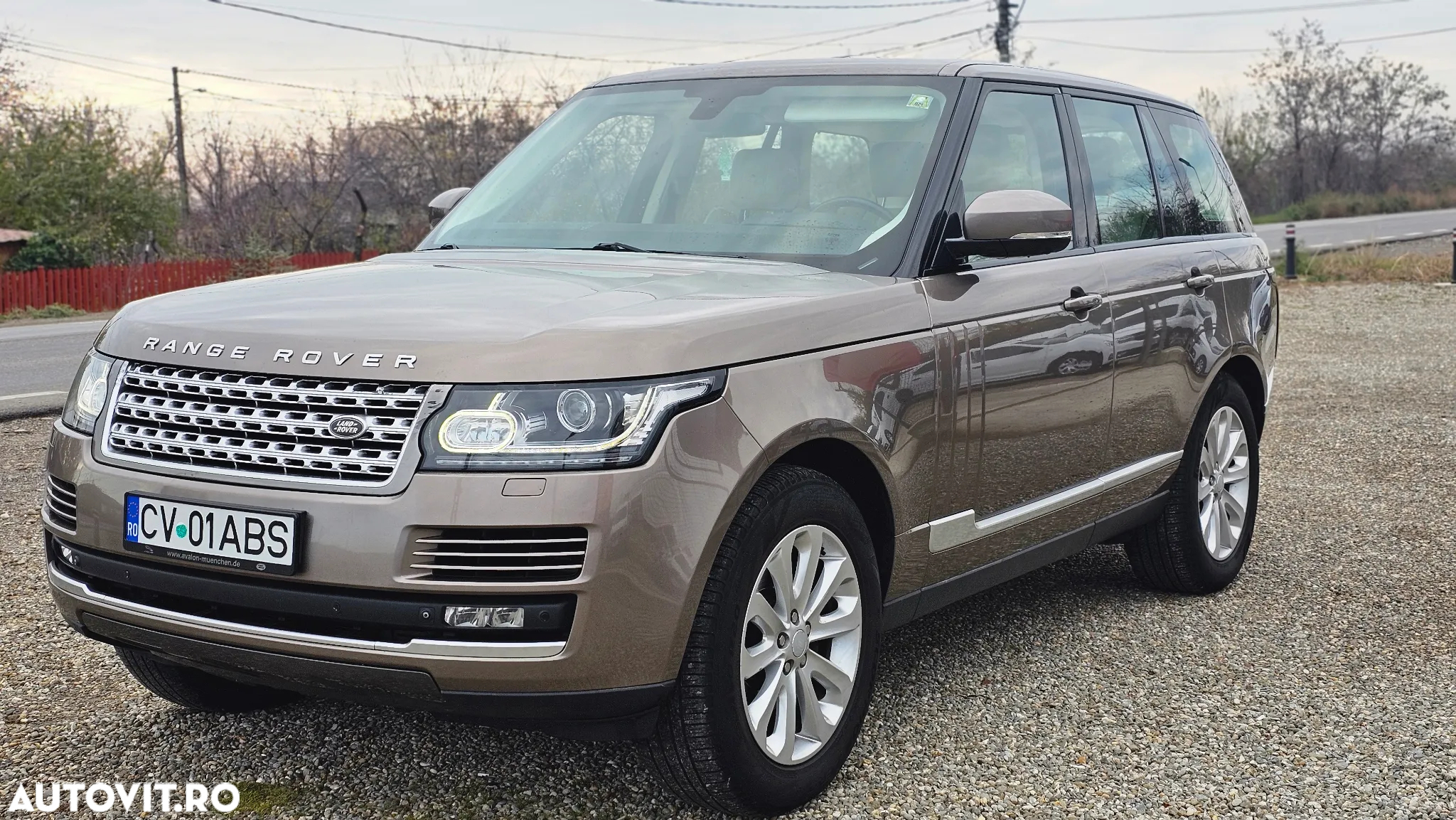 Land Rover Range Rover Vogue - 3