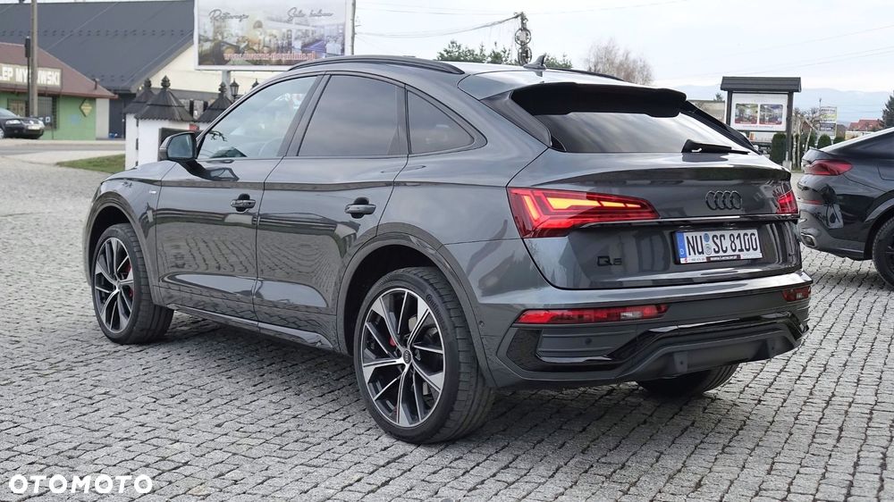 Audi Q5 Sportback - 12
