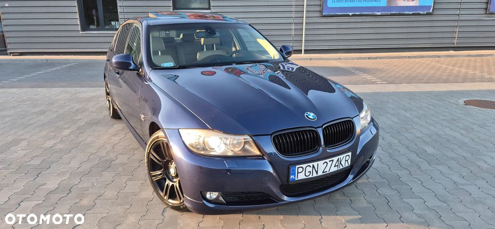 BMW Seria 3 330i xDrive Edition Exclusive - 3
