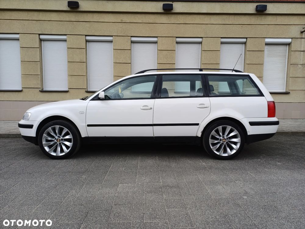 Volkswagen Passat - 3