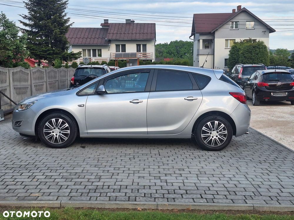 Opel Astra 1.4 Turbo - 3