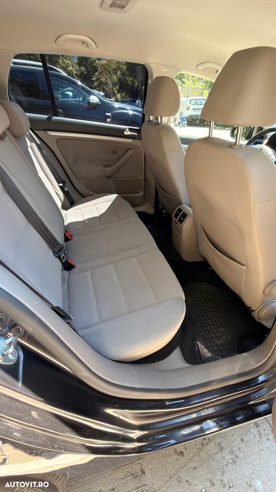 Volkswagen Golf 1.4 TSI Comfortline DSG - 7