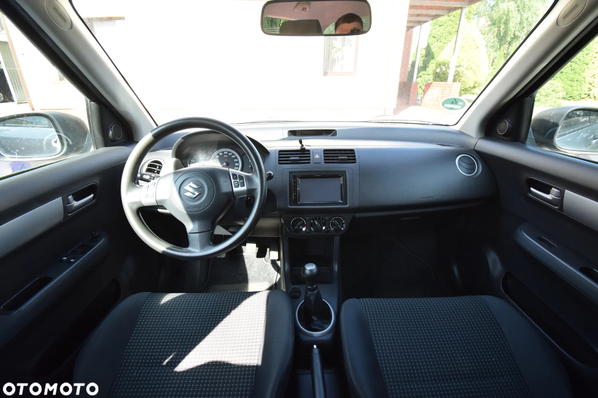 Suzuki Swift 1.5 Comfort - 12