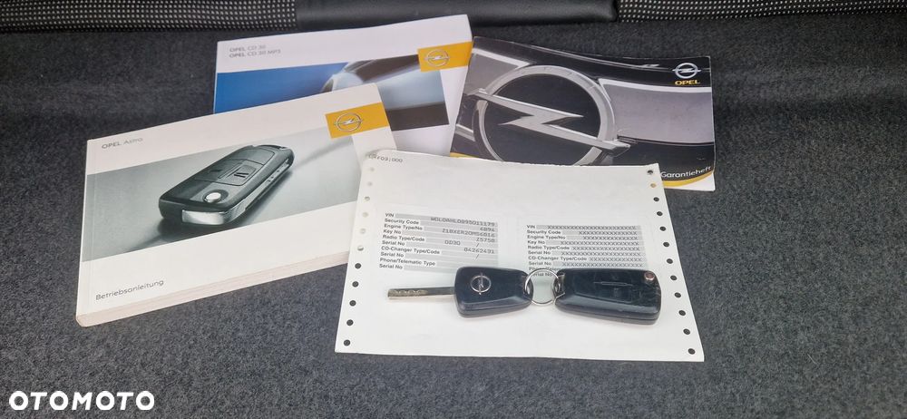 Opel Astra 1.8 Selection 110 Jahre - 25