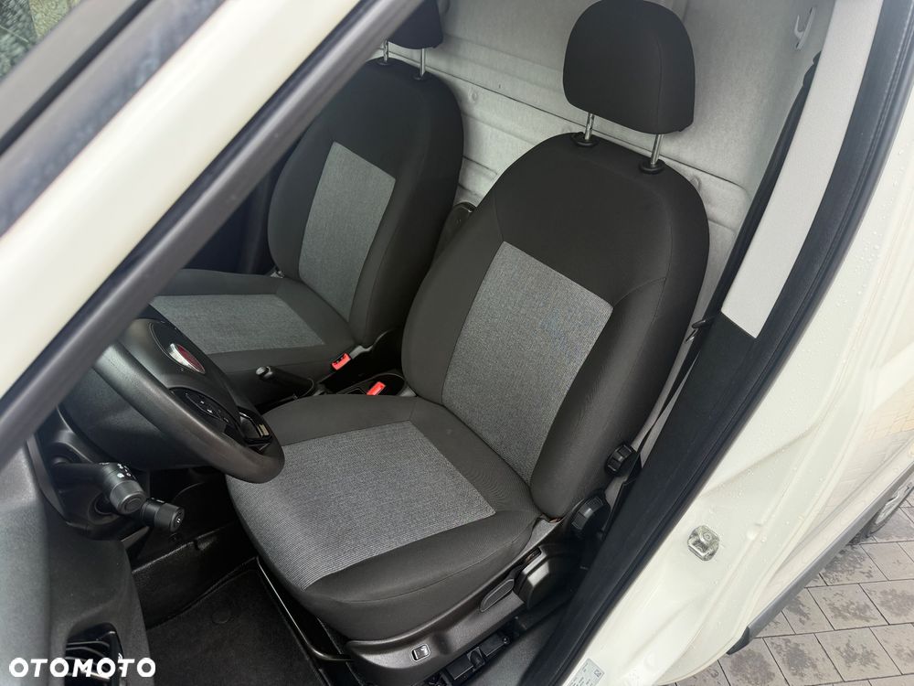 Fiat DOBLO - 17