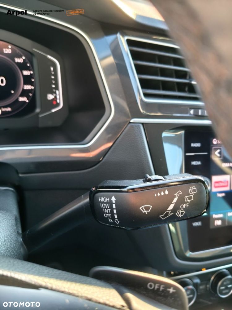 Volkswagen Tiguan - 17