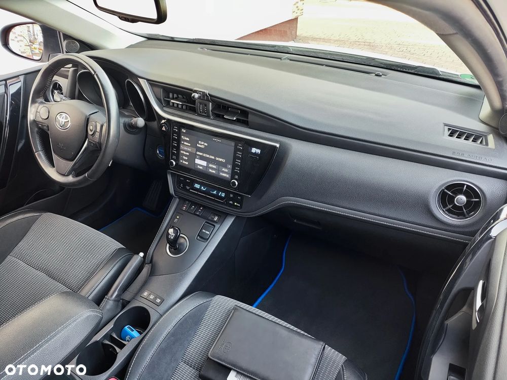 Toyota Auris 1.8 VVT-i Automatik Comfort - 21