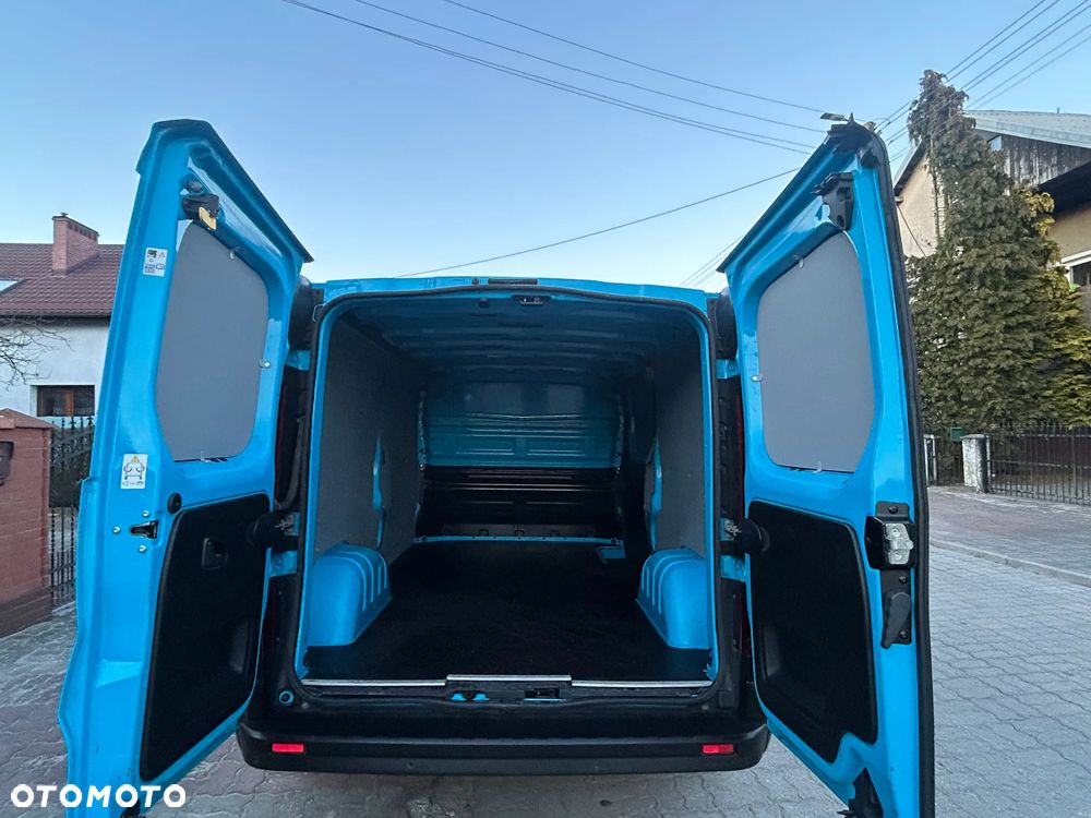 Renault Trafic - 13