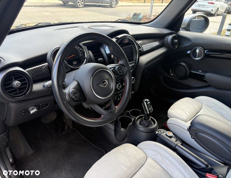 MINI Cooper S John Works Trim sport - 12