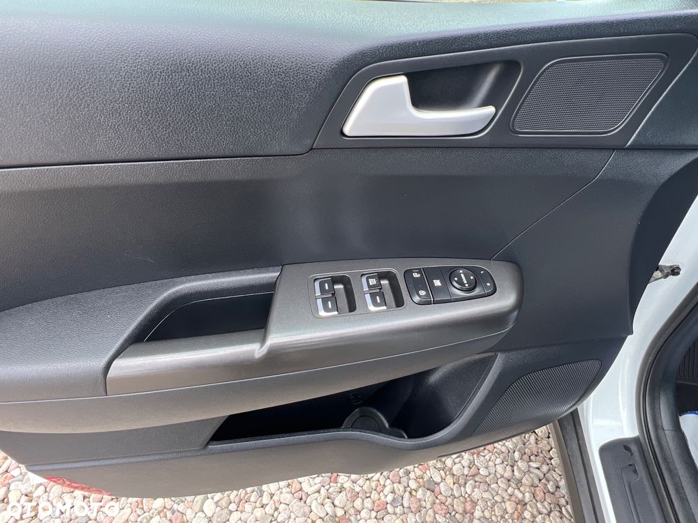 Kia Sportage 1.6 GDI 2WD DREAM-TEAM EDITION - 18