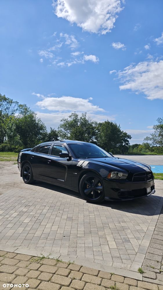 Dodge Charger - 1