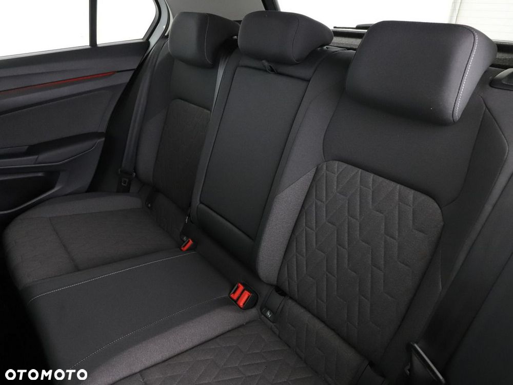 Volkswagen Golf 1.5 TSI Life - 18