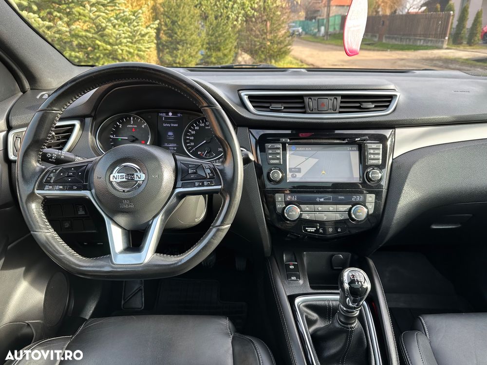 Nissan Qashqai 1.6 DCI ALL-MODE 4x4i TEKNA+ - 6