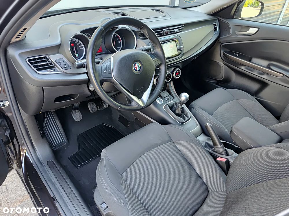 Alfa Romeo Giulietta 1.4 TB 16V Turismo - 10