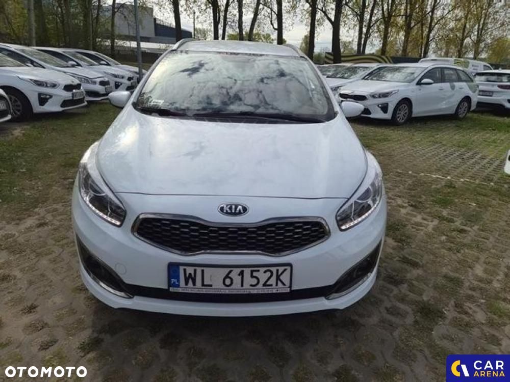 Kia Ceed - 7
