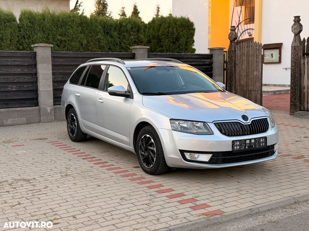 Skoda Octavia - 3