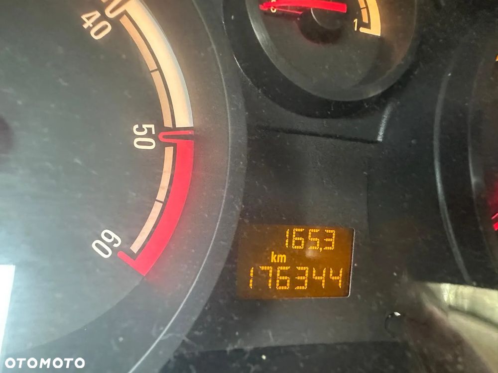 Opel Corsa - 5