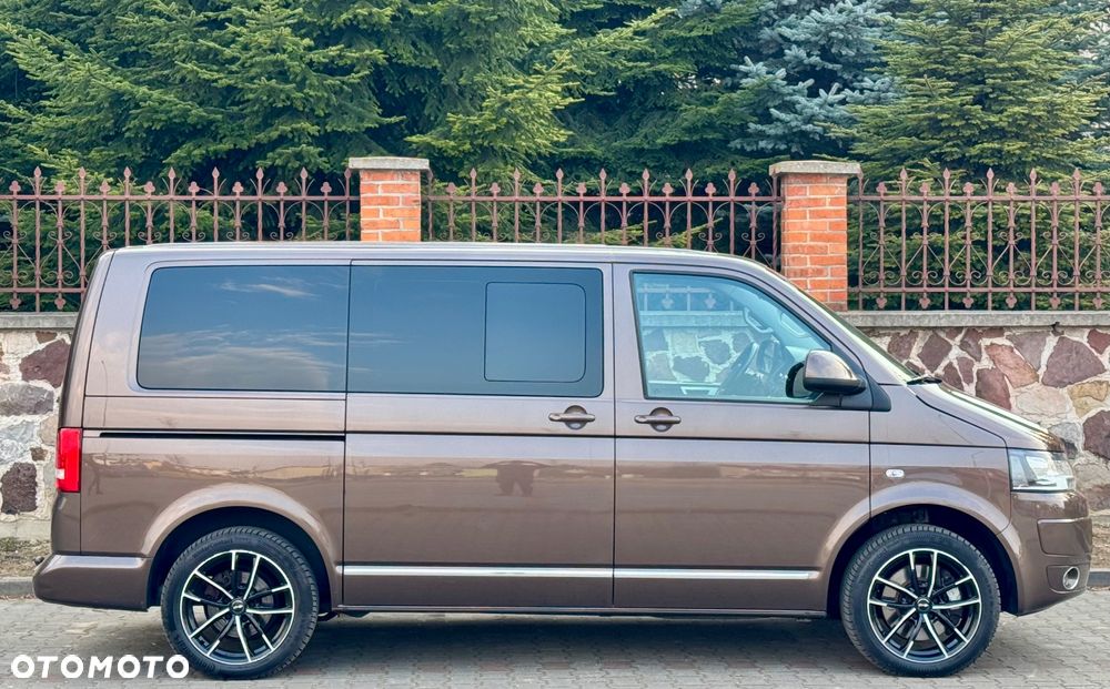 Volkswagen Multivan - 26