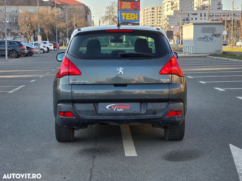 Peugeot 3008 - 13