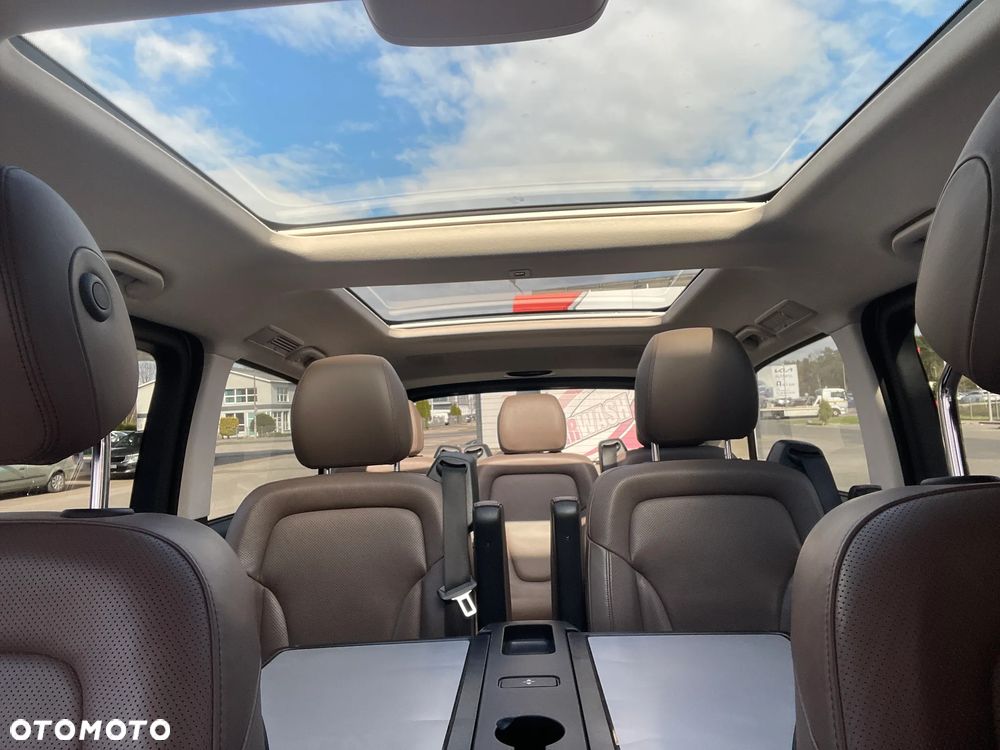Mercedes-Benz Klasa V 300 d Exclusive 9G-Tronic (d³ugi) - 40