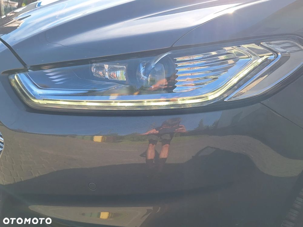 Ford Mondeo 2.0 TDCi Titanium PowerShift - 19