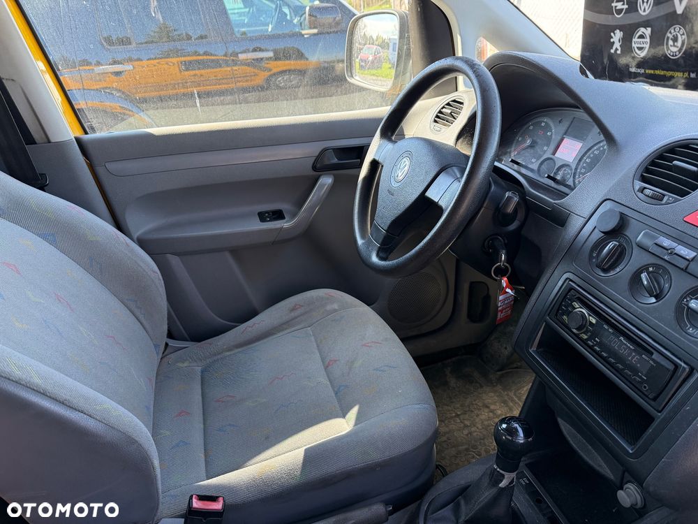 Volkswagen Caddy - 7