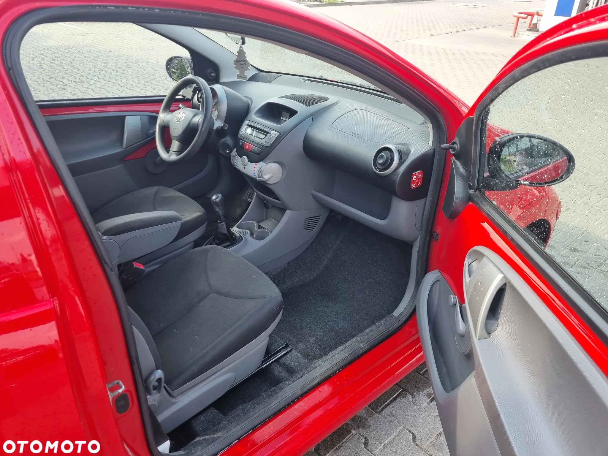 Toyota Aygo Standard - 12