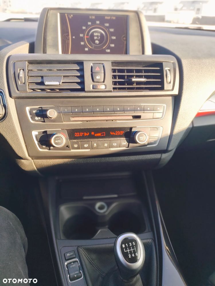 BMW Seria 1 116i Sport Line - 8