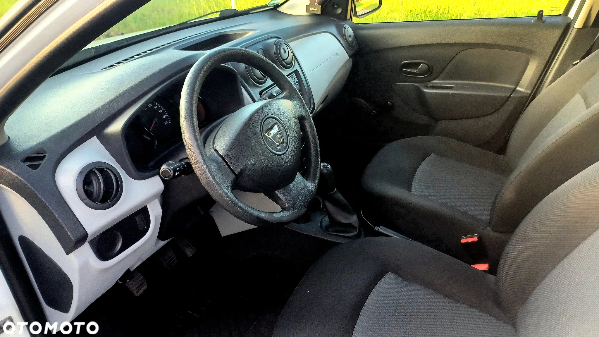 Dacia Sandero 1.2 16V - 5