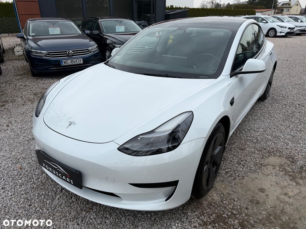 Tesla Model 3 RWD - 3