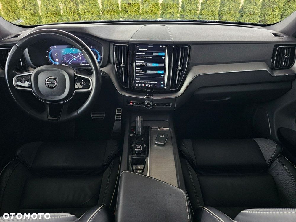 Volvo XC 60 - 22