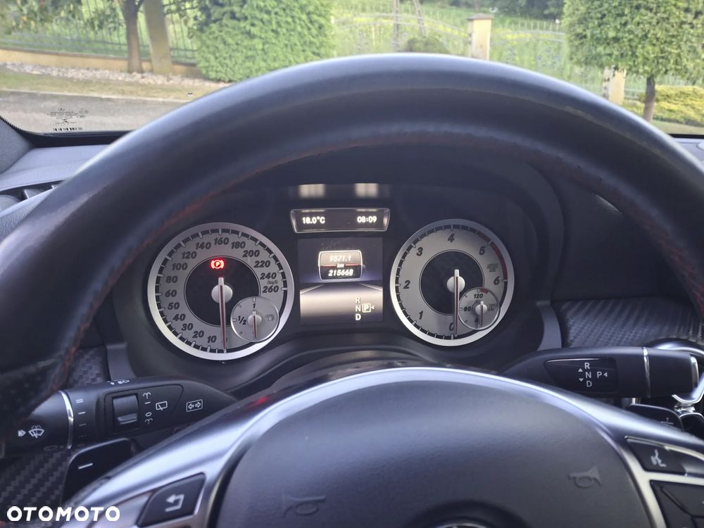 Mercedes-Benz Klasa A 220 CDI 4Matic 7G-DCT AMG Line - 27