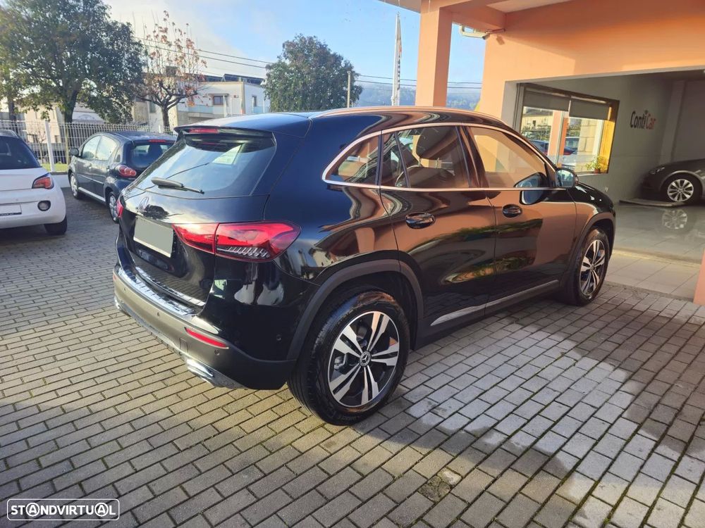 Mercedes-Benz GLA 200 d 8G-DCT Progressive - 4