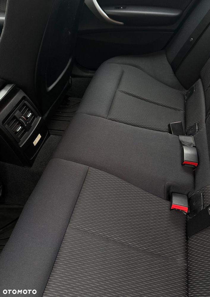 BMW Seria 1 116i - 9