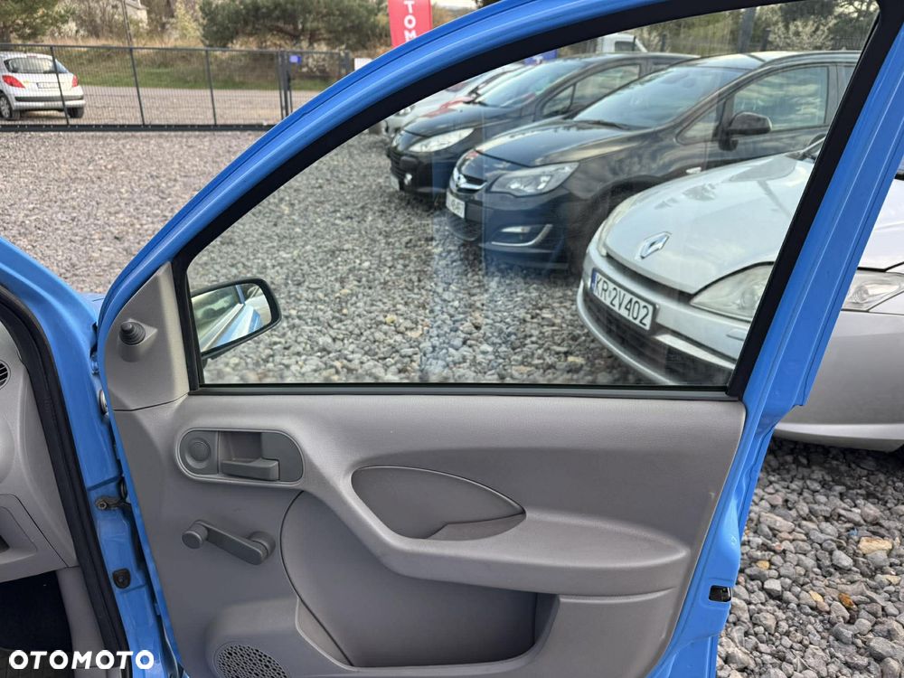 Fiat Panda 1.1 Active dla kobiet - 19