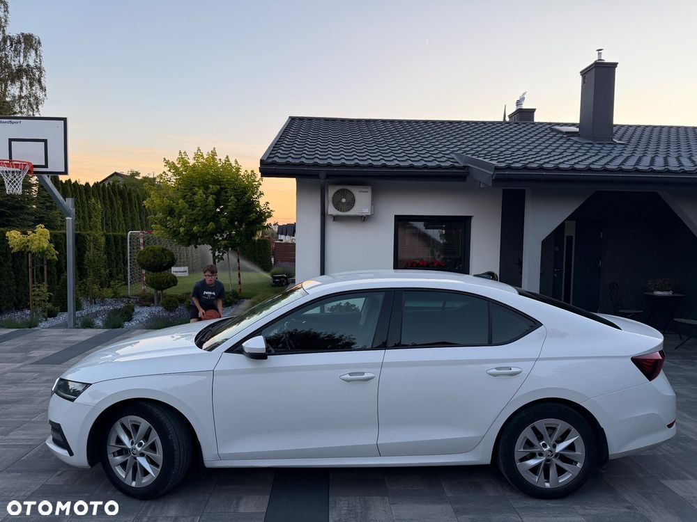 Skoda Octavia 1.5 TSI ACT Ambition - 8