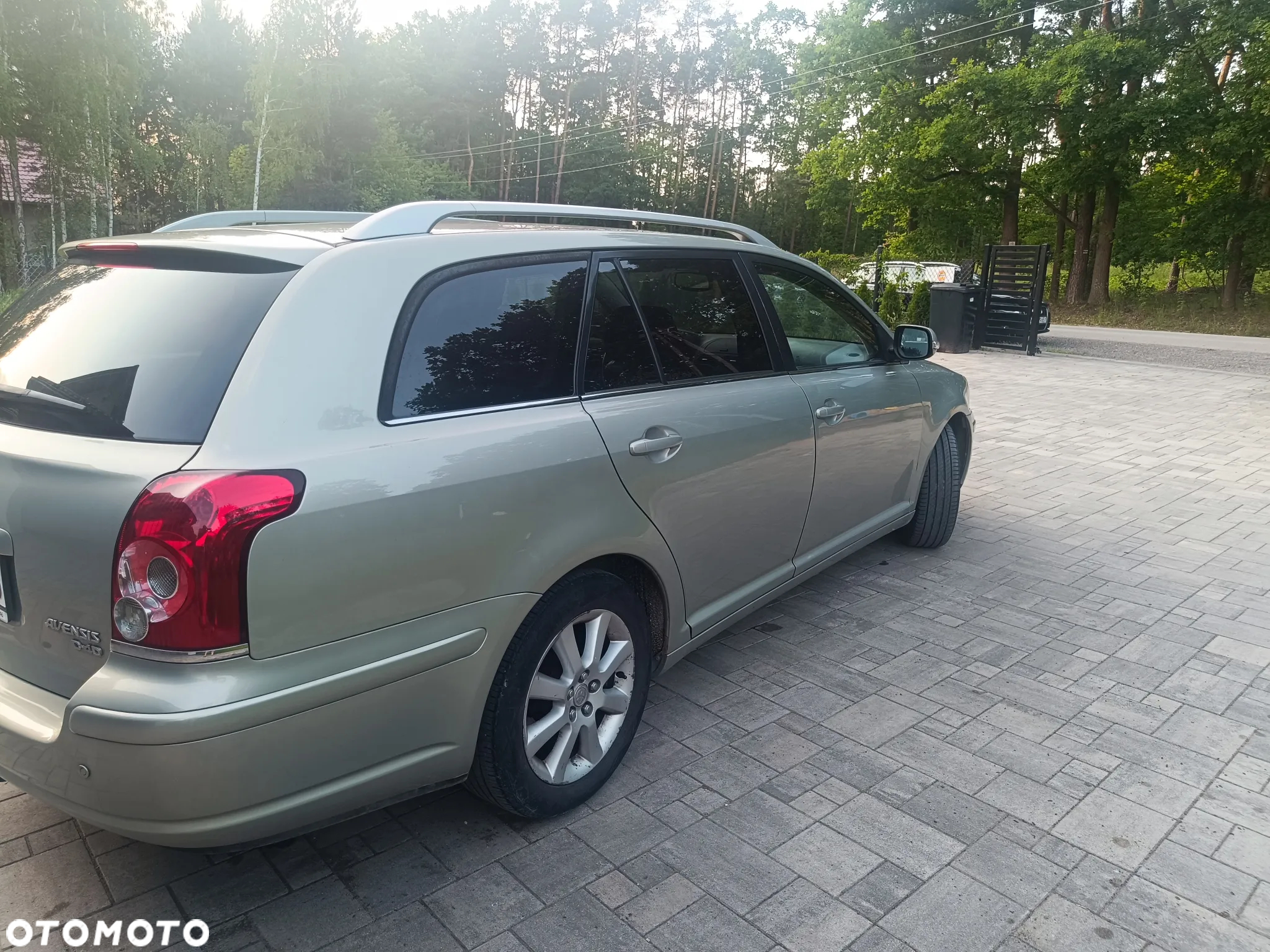 Toyota Avensis 2.0 D-4D Sol+NAVI - 5