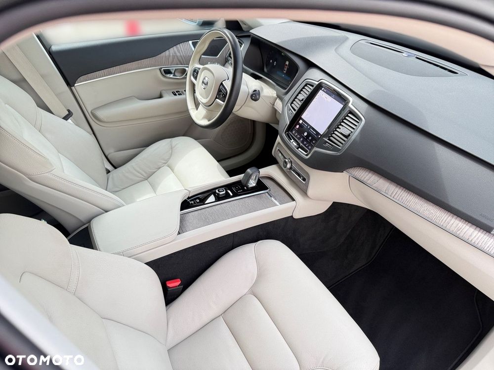 Volvo XC 90 - 27