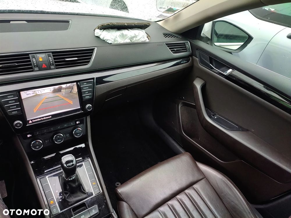 Skoda Superb 2.0 TDI DSG L&K - 11