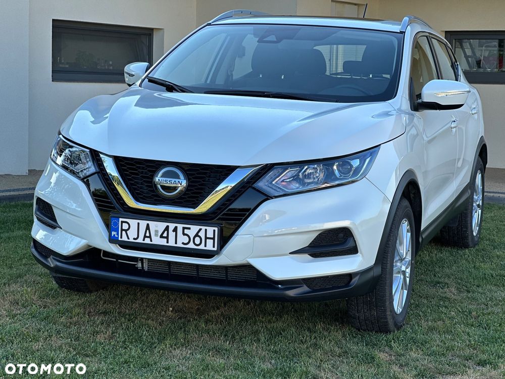 Nissan Qashqai - 1